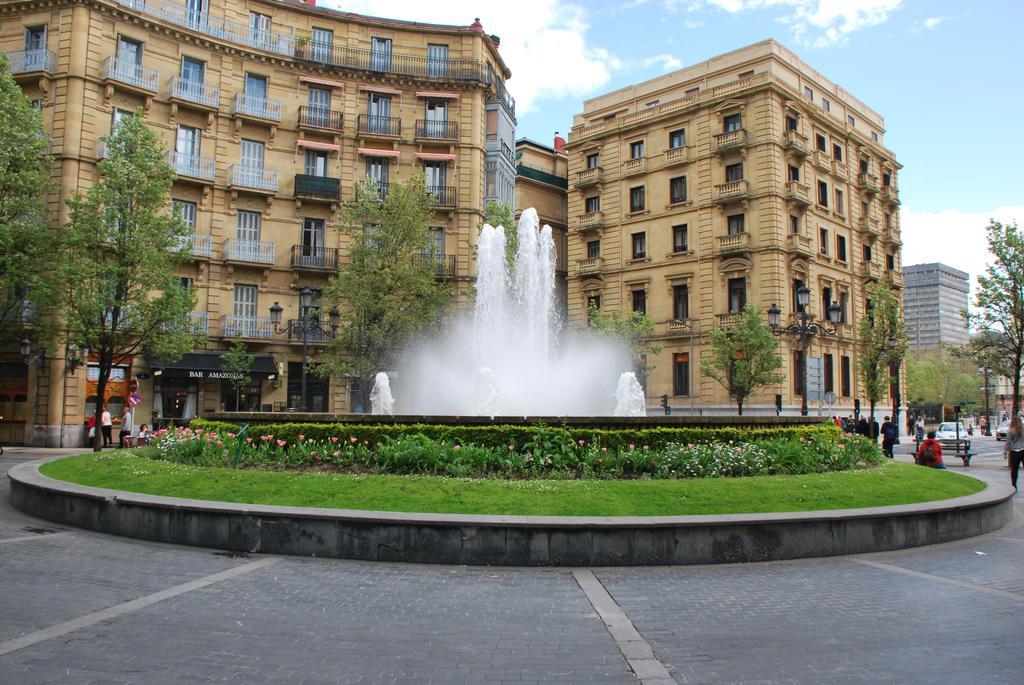 Pension Aristizabal ซานเซบาสเตียน ภายนอก รูปภาพ